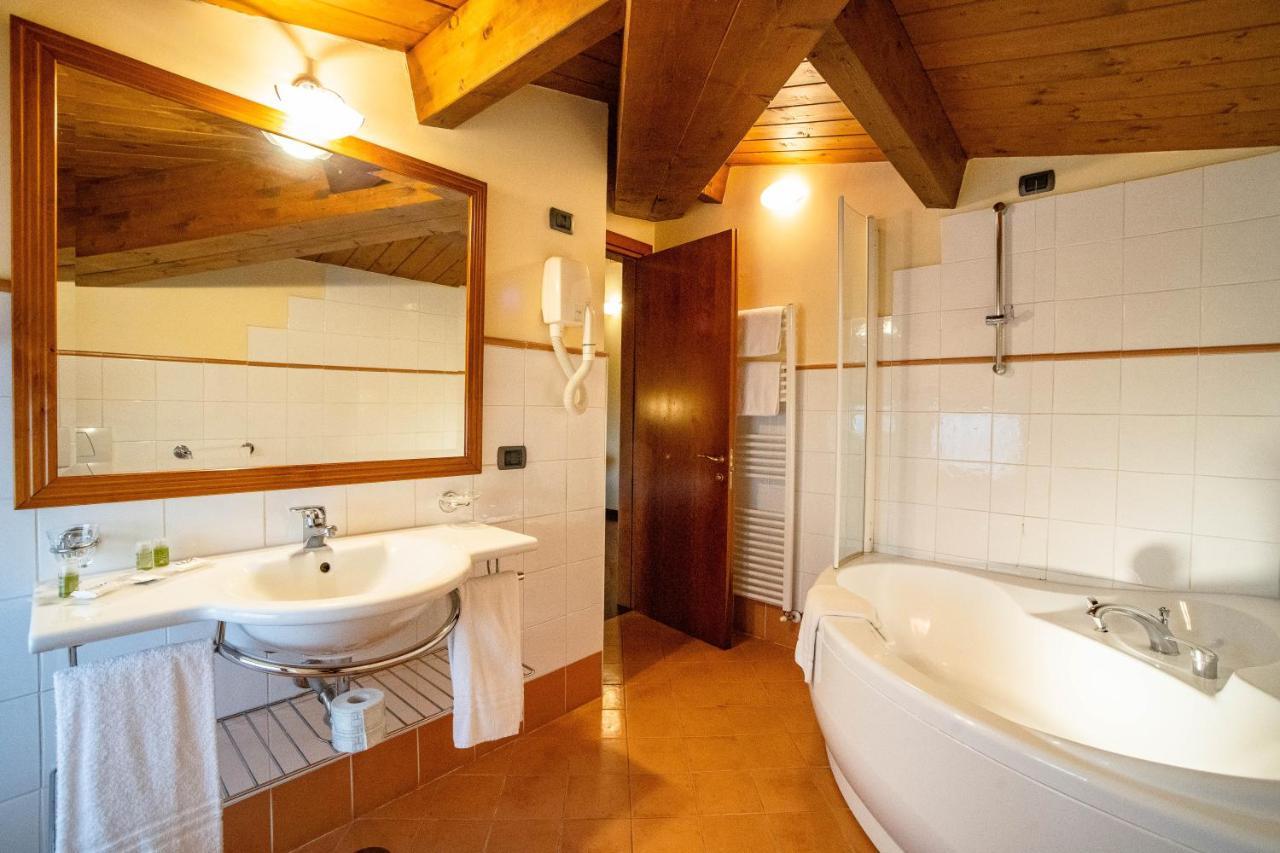 Relais La Corte Di Bettona Exterior photo