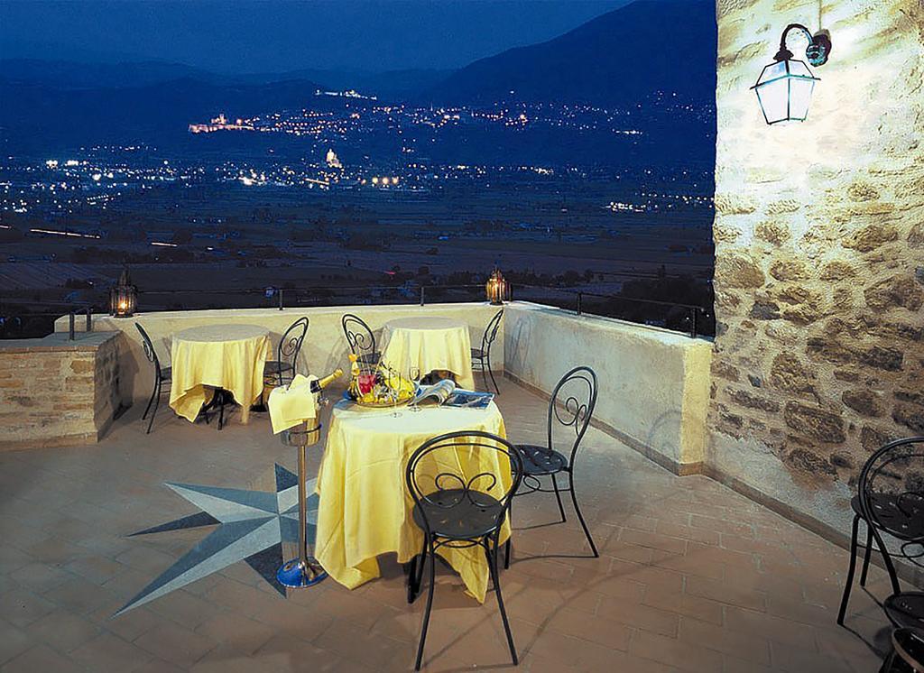 Relais La Corte Di Bettona Exterior photo