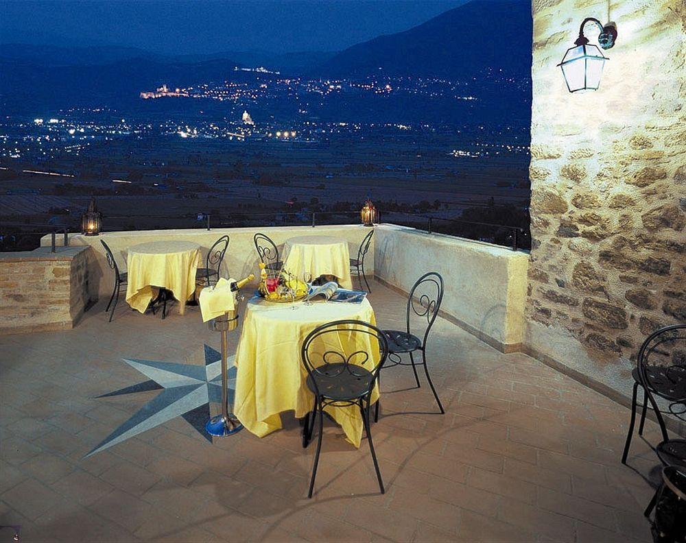 Relais La Corte Di Bettona Exterior photo